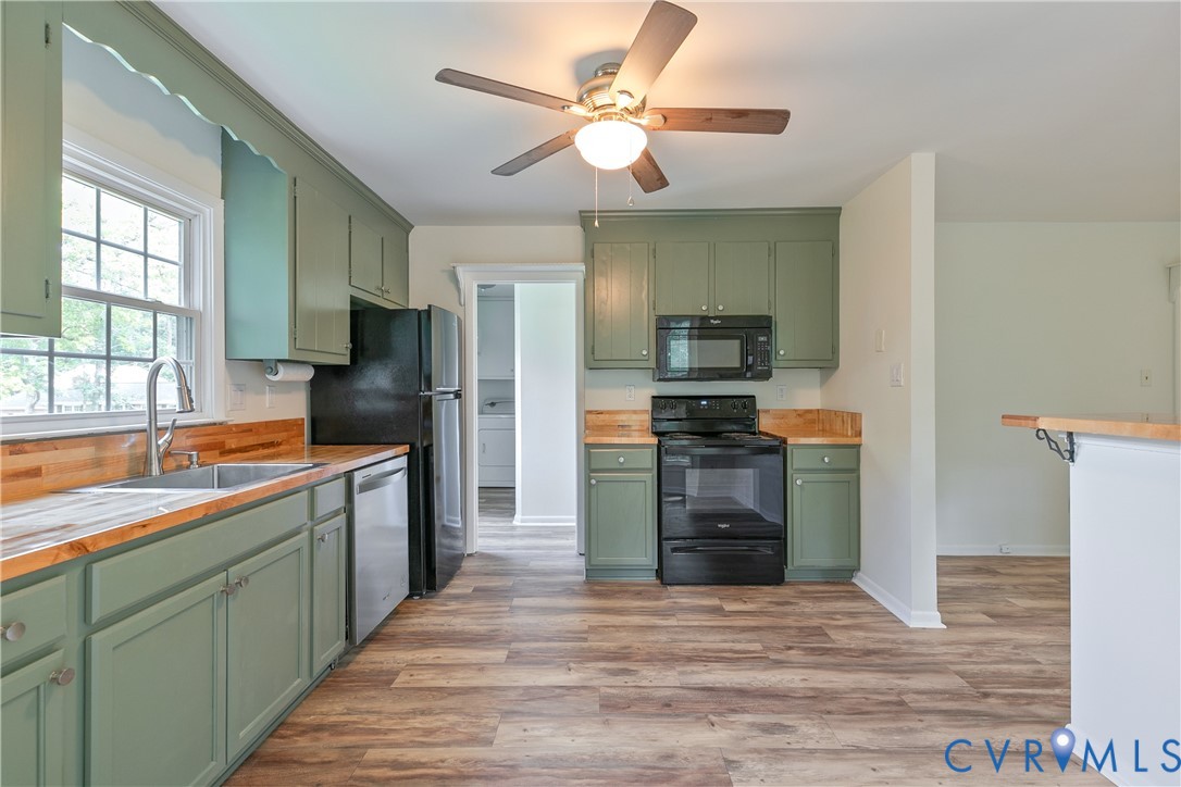 2016 Cedarhurst Dr