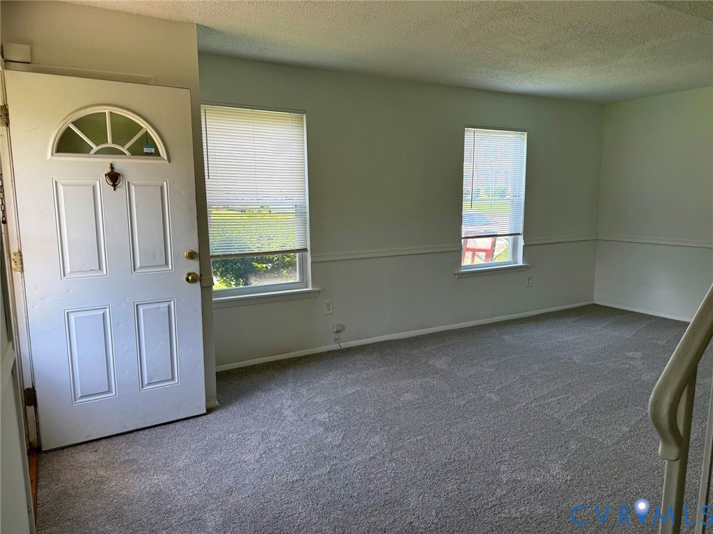 317 Bernie Ct