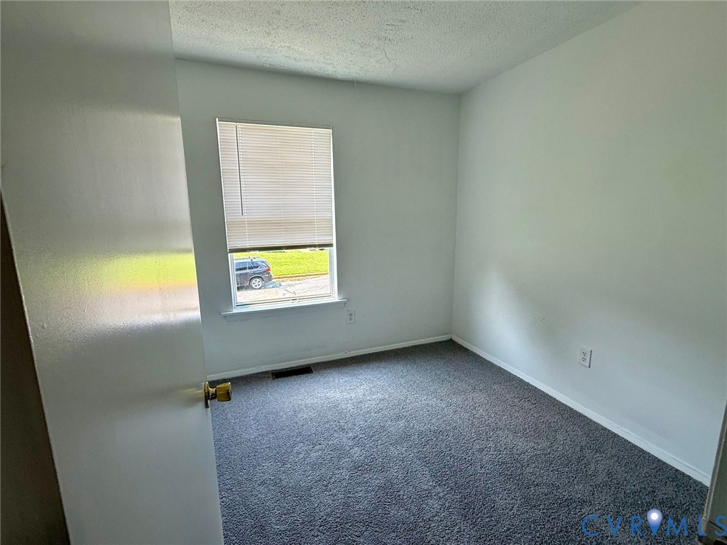 317 Bernie Ct