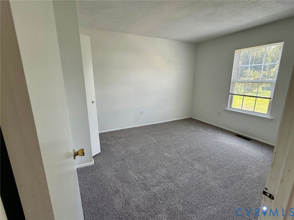 317 Bernie Ct