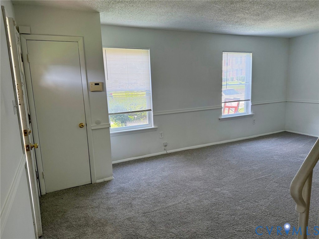 317 Bernie Ct
