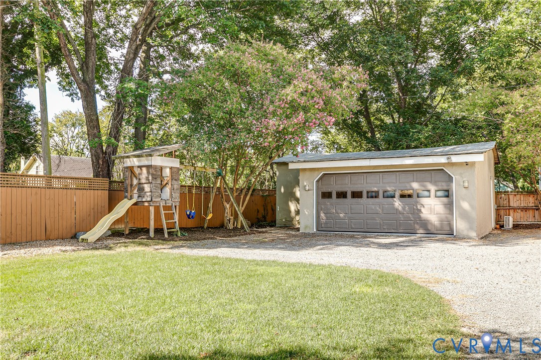 3556 Hermitage Rd