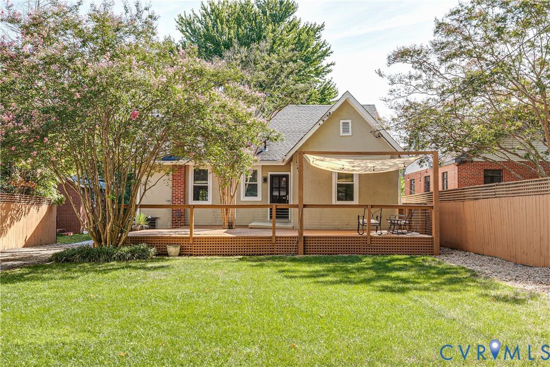 3556 Hermitage Rd