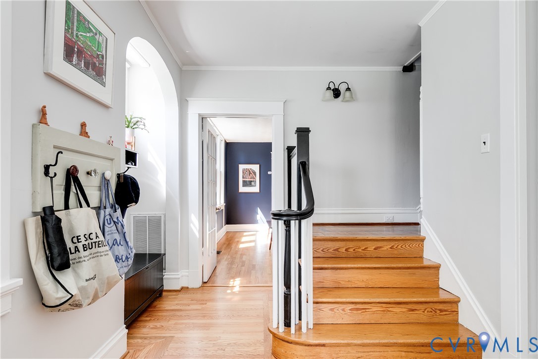 2908 Edgewood Ave
