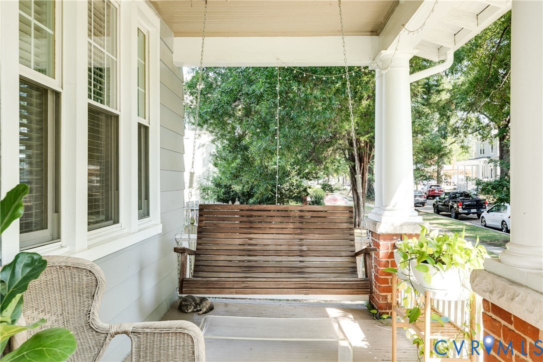 2908 Edgewood Ave