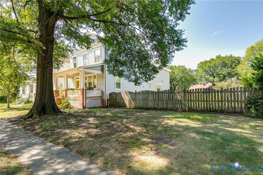 2908 Edgewood Ave