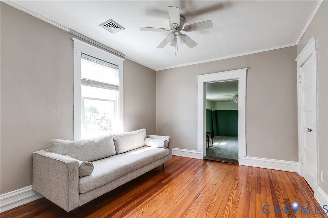 2908 Edgewood Ave