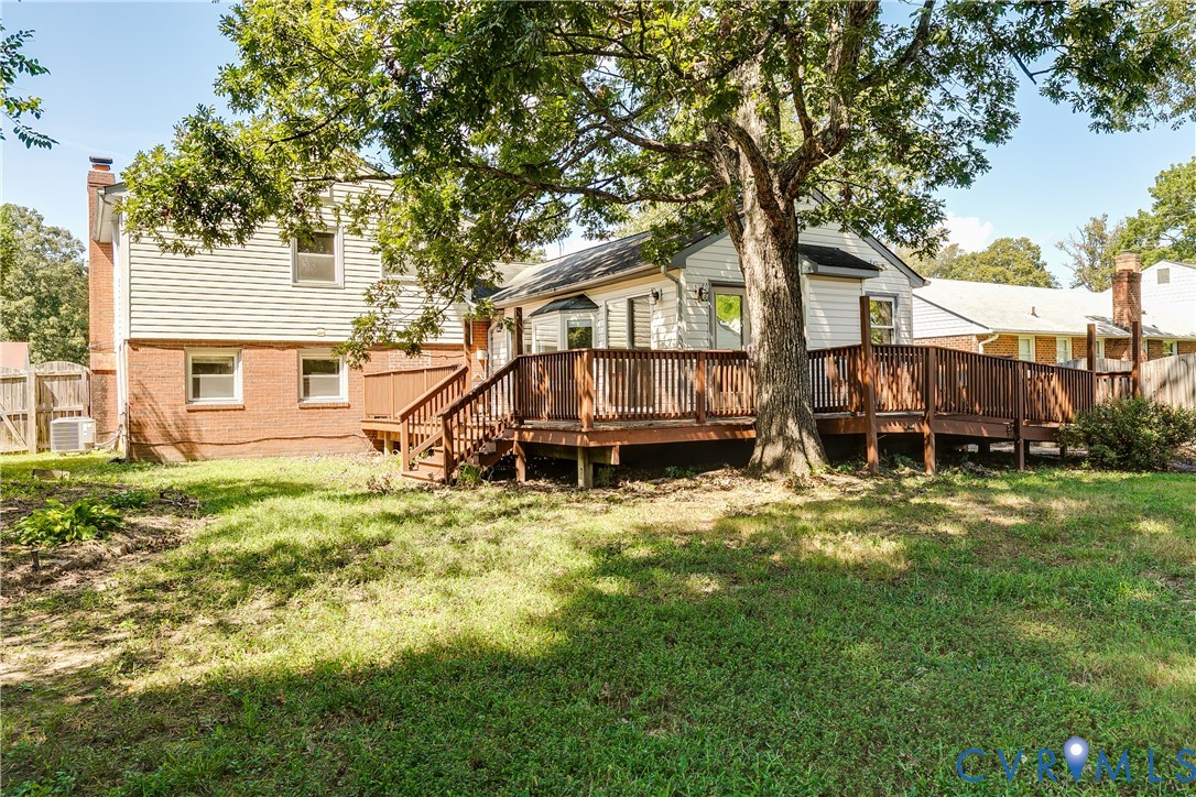 1531 Robindale Rd