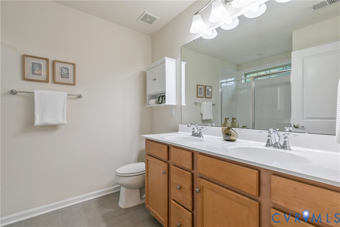 5524 Riverside Heights Way