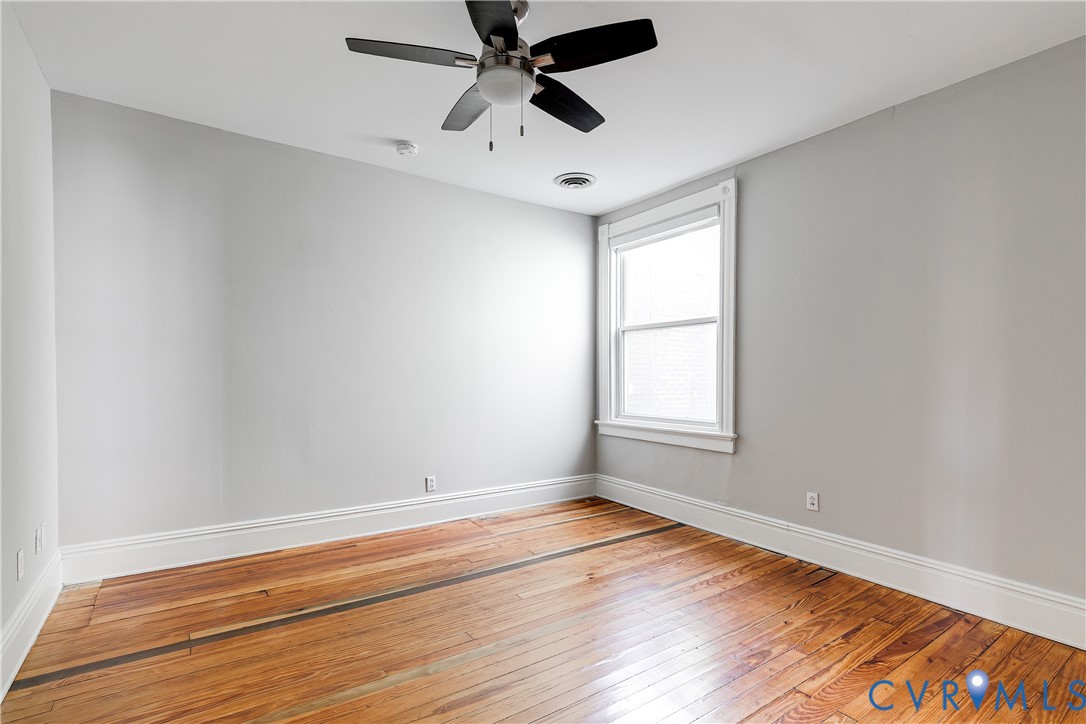 2525 Floyd Ave