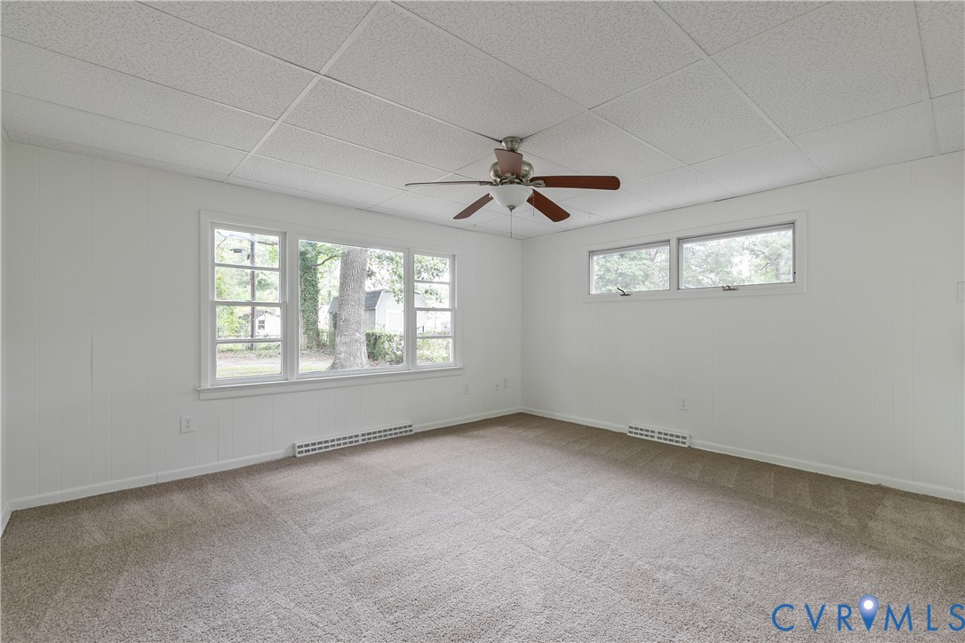 1702 Brentwood Rd