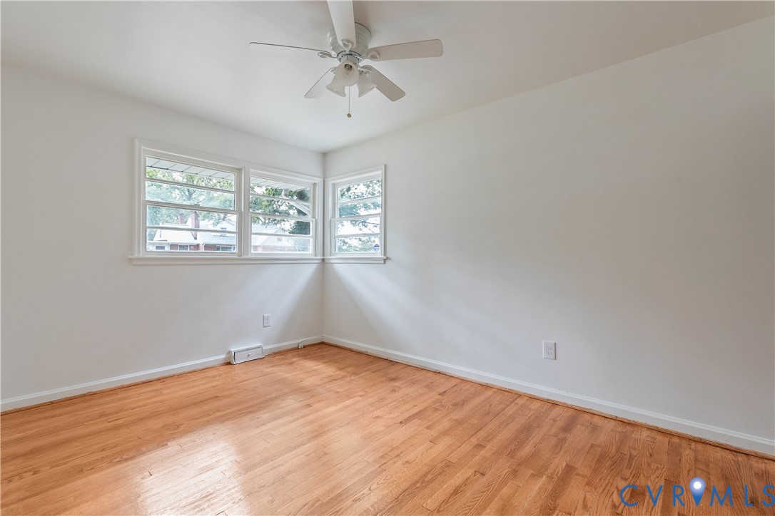 1702 Brentwood Rd