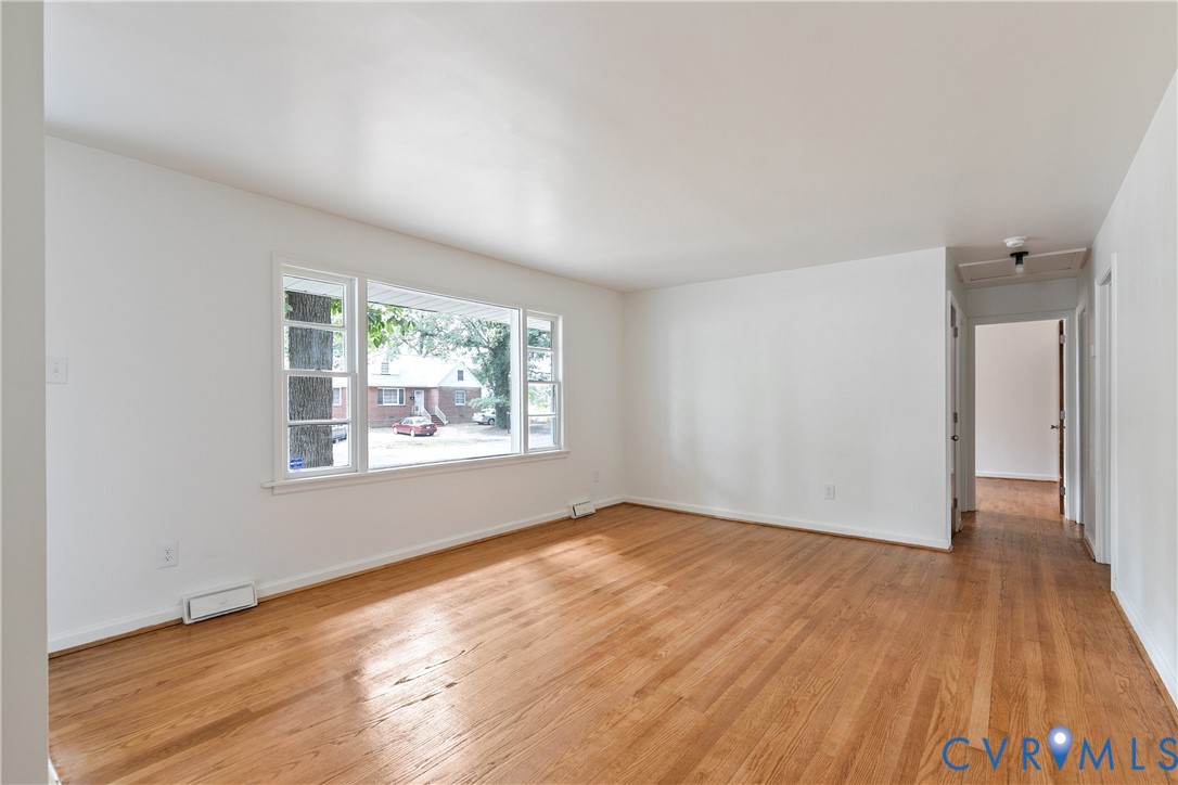 1702 Brentwood Rd