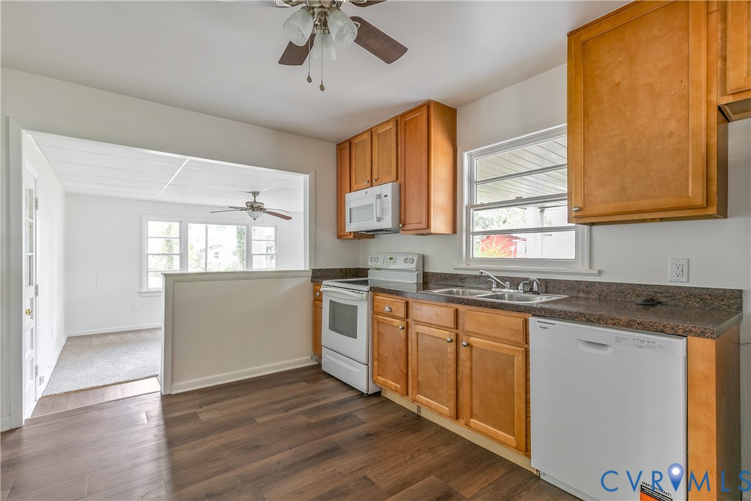 1702 Brentwood Rd