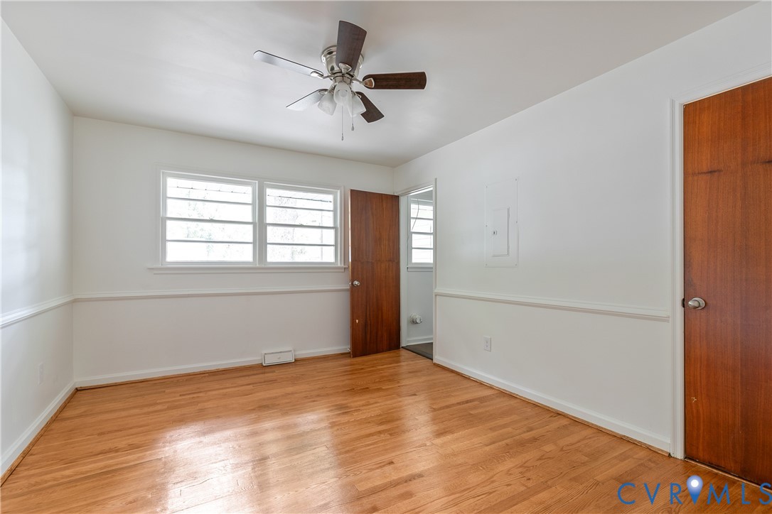 1702 Brentwood Rd
