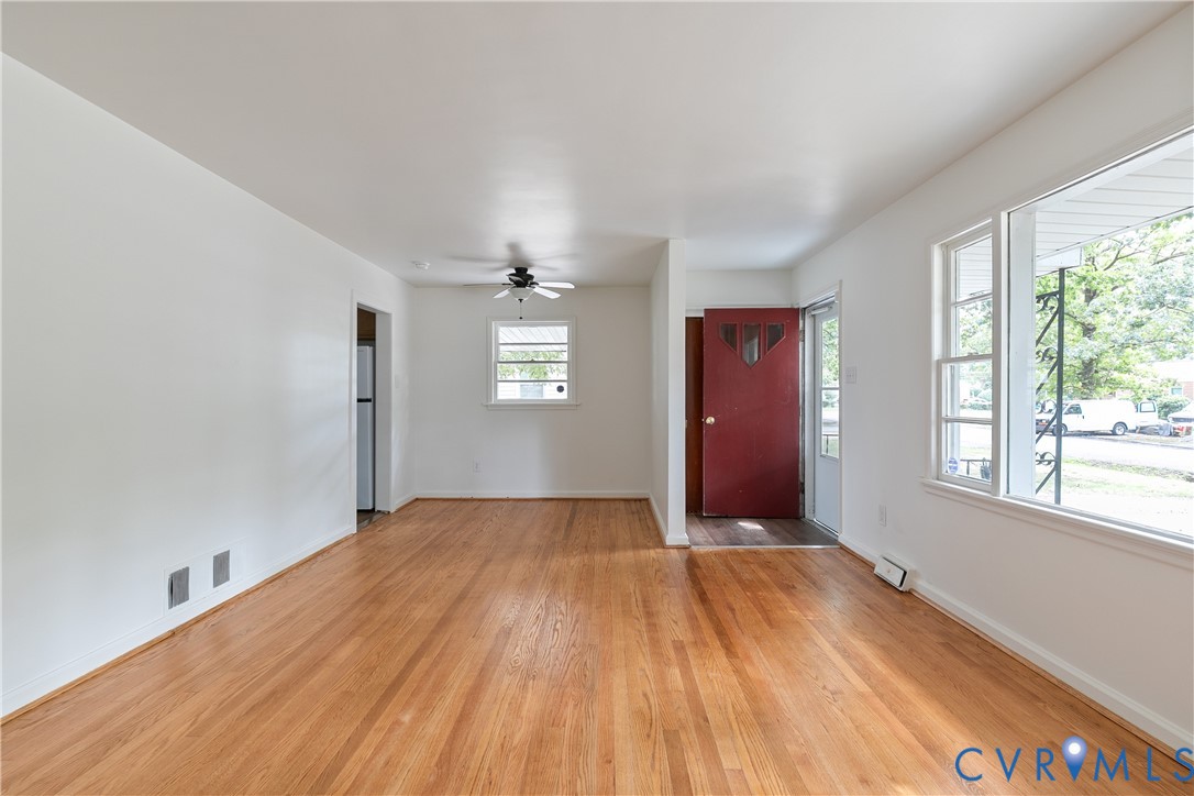 1702 Brentwood Rd