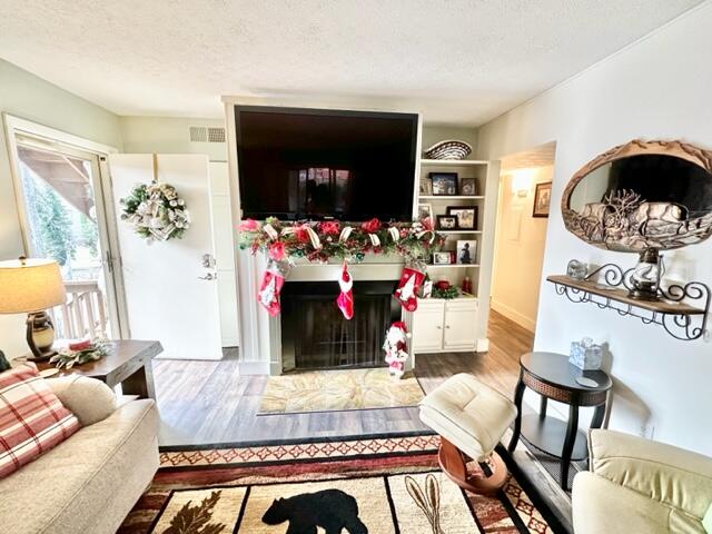 43-4 Woodson Bend Resort