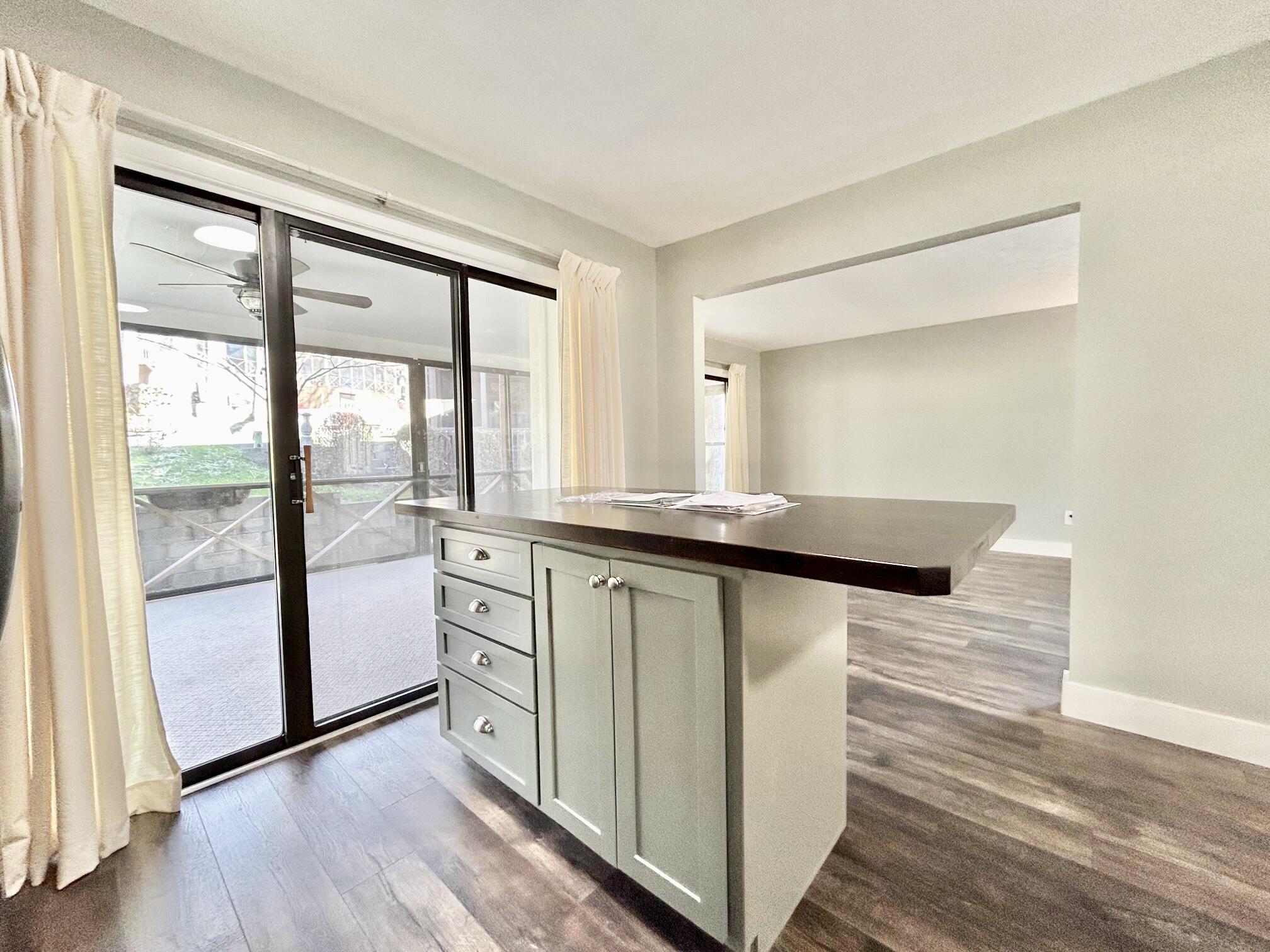 43-4 Woodson Bend Resort