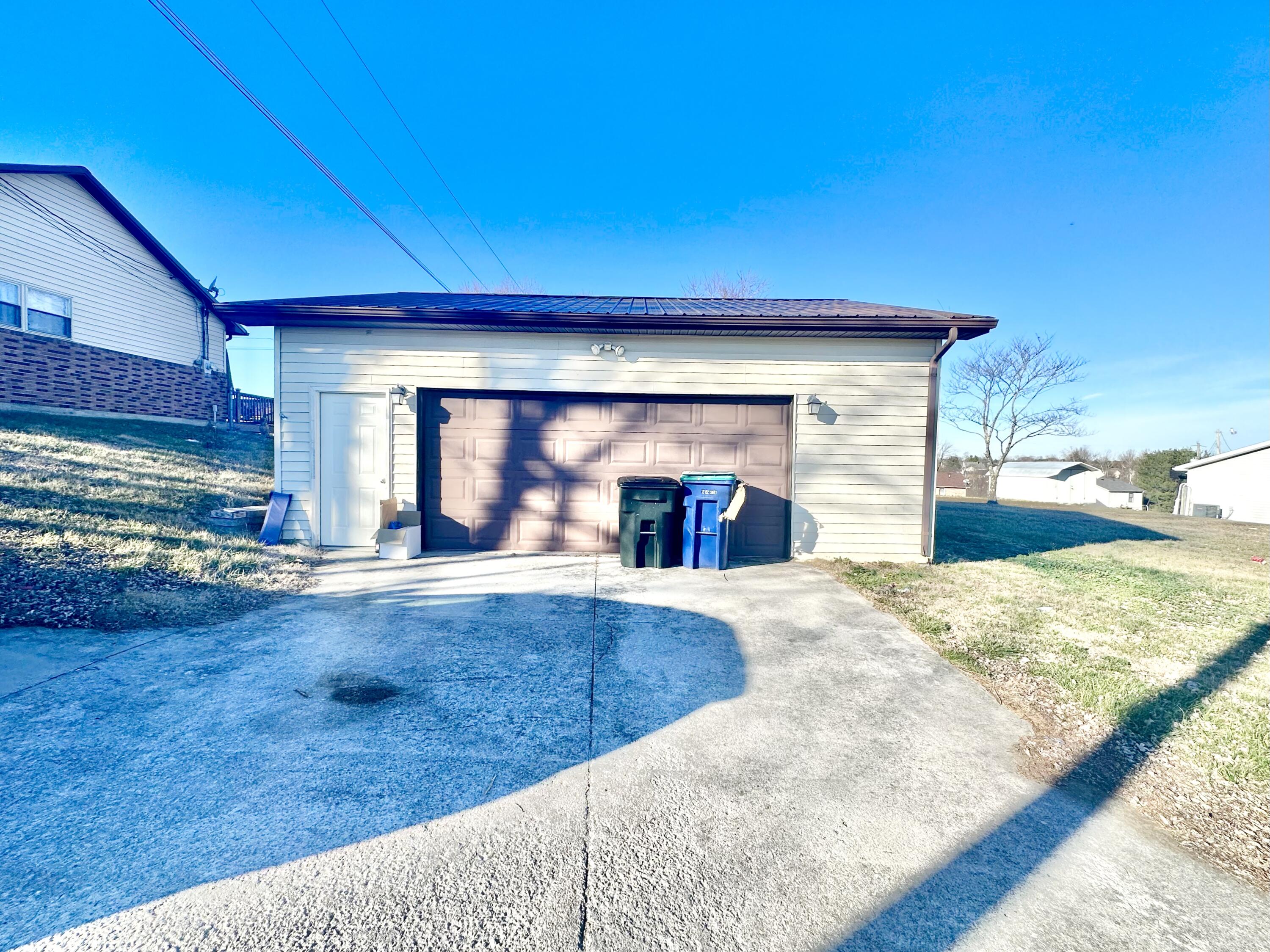 1564 Ferry Road