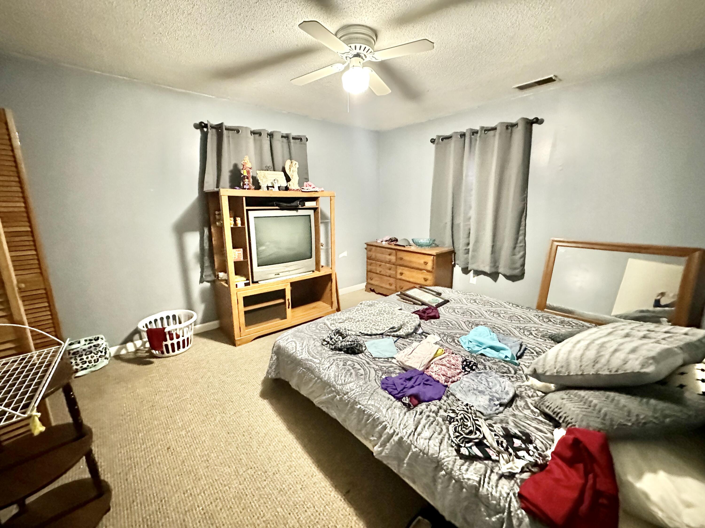 105 Twin Rivers Drive