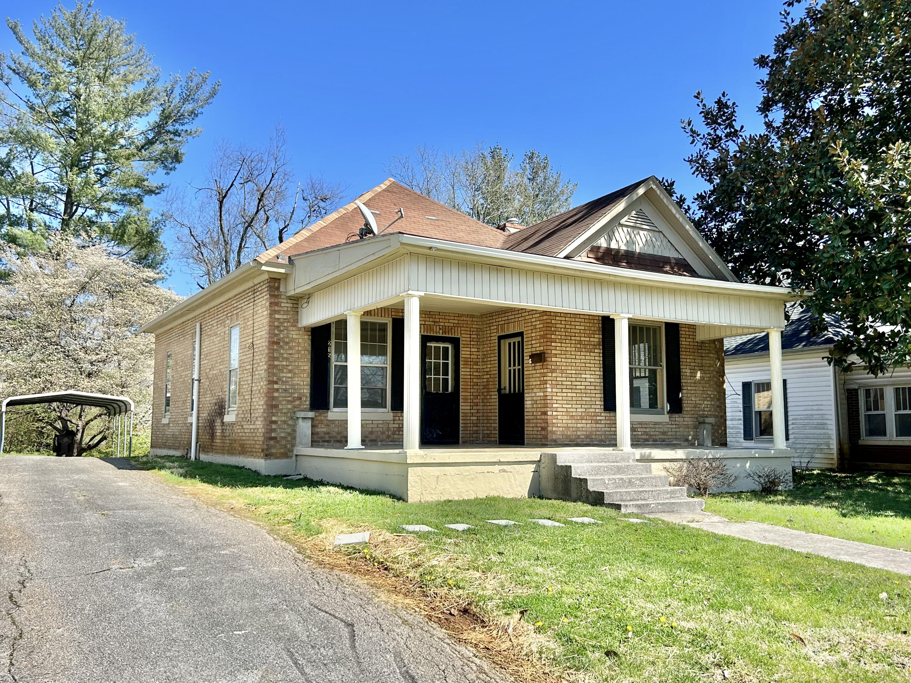 215 Jasper Street
