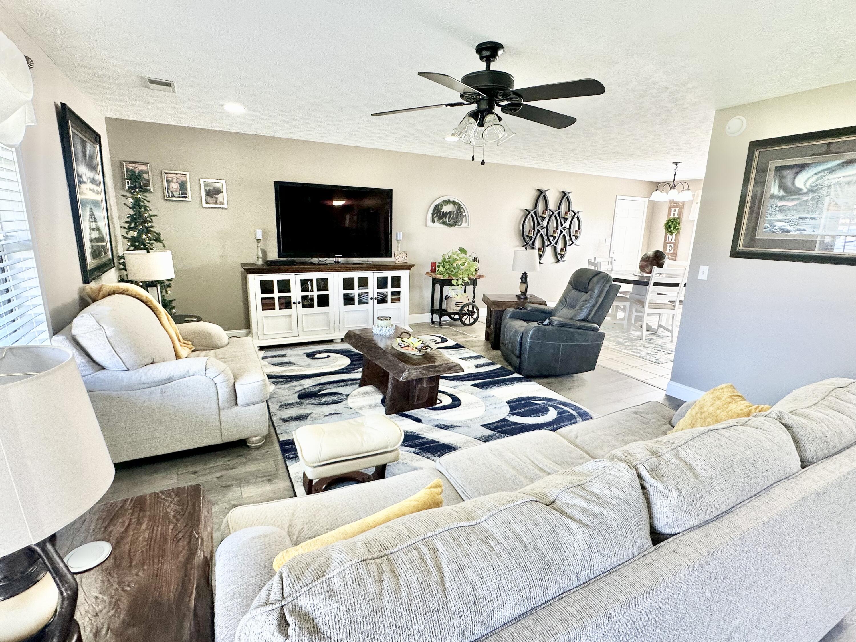 105 Hideaway Drive