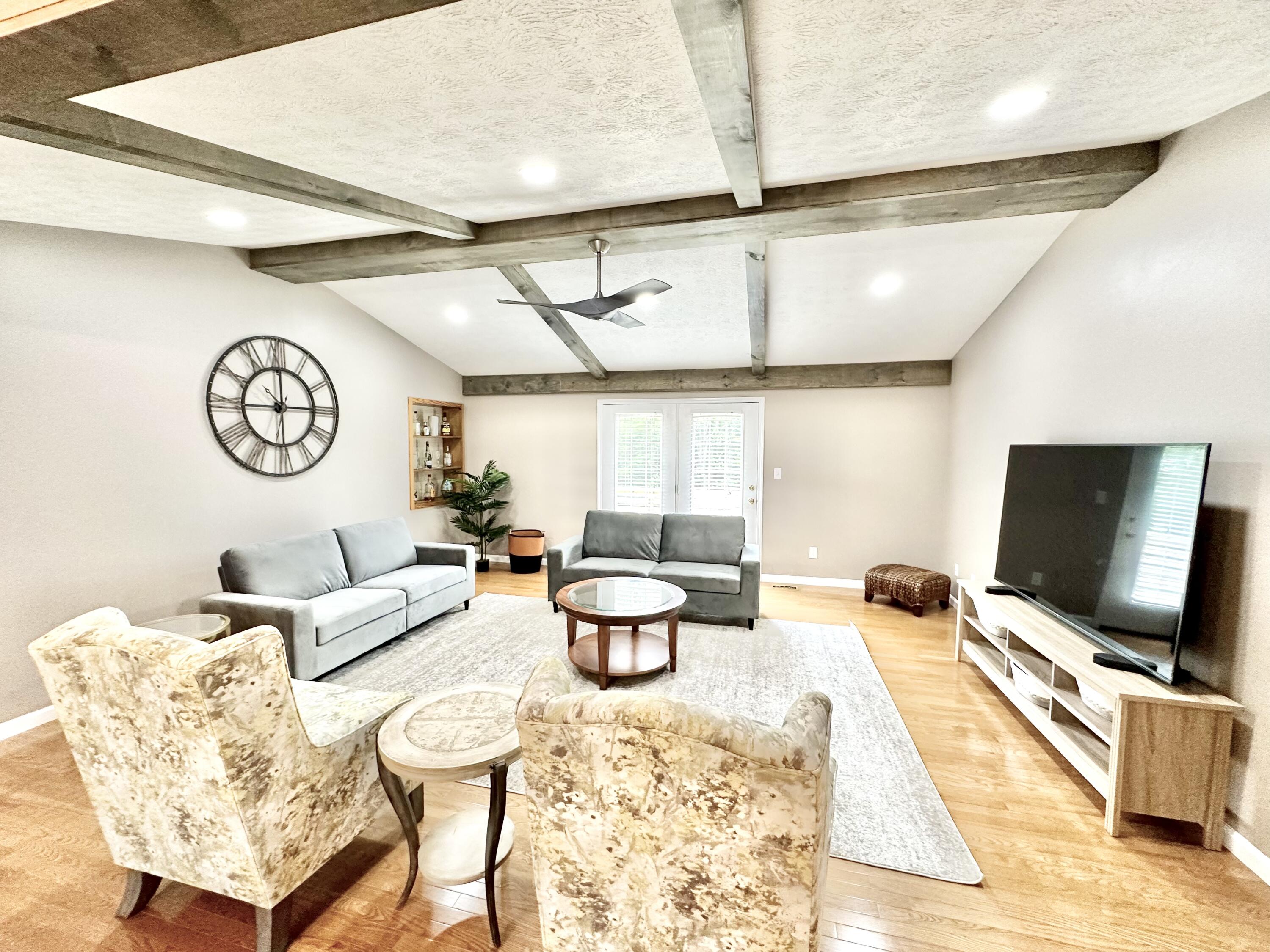 98 Wedgewood Drive
