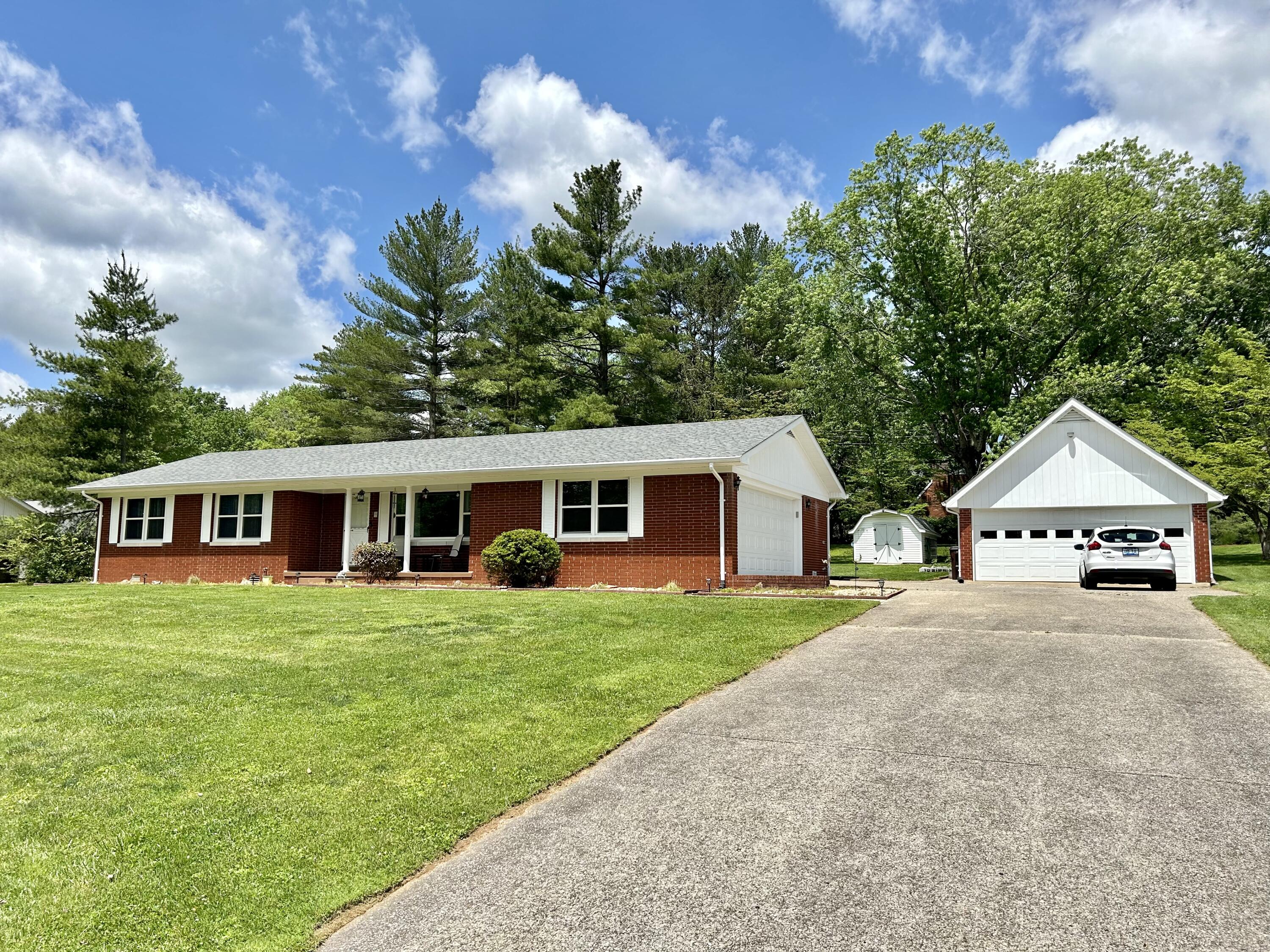 113 Greenhill Park Drive