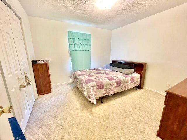 9 White Oak Drive