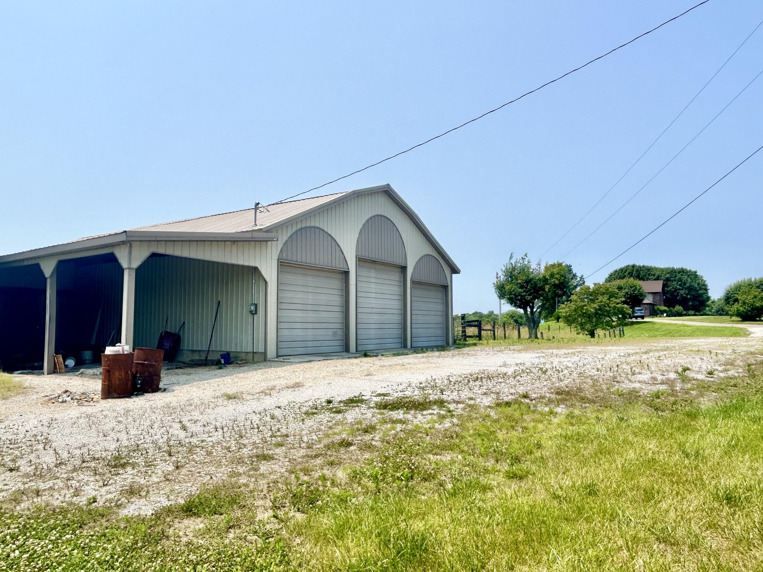 8645 Hwy 39