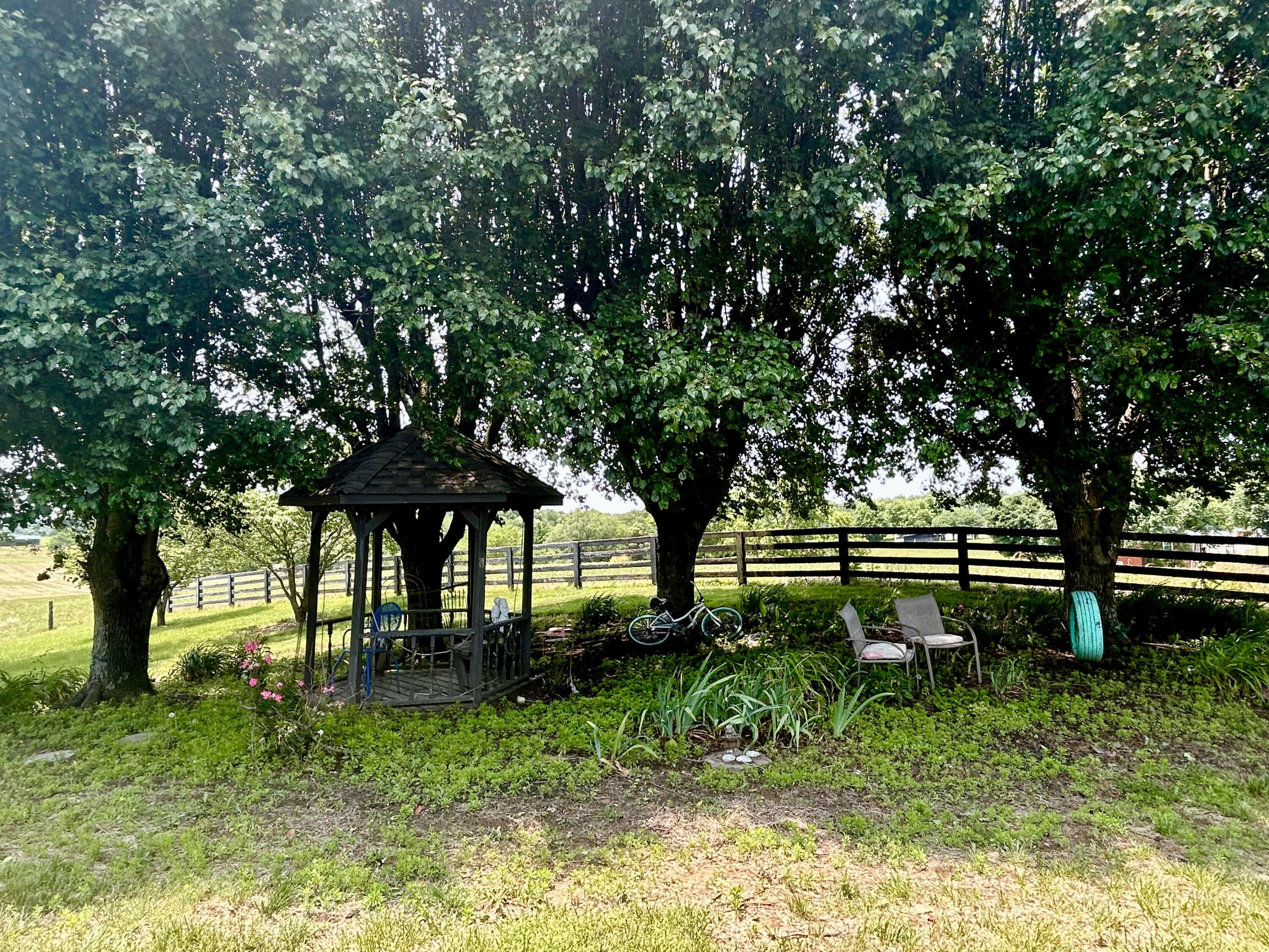 8645 Hwy 39