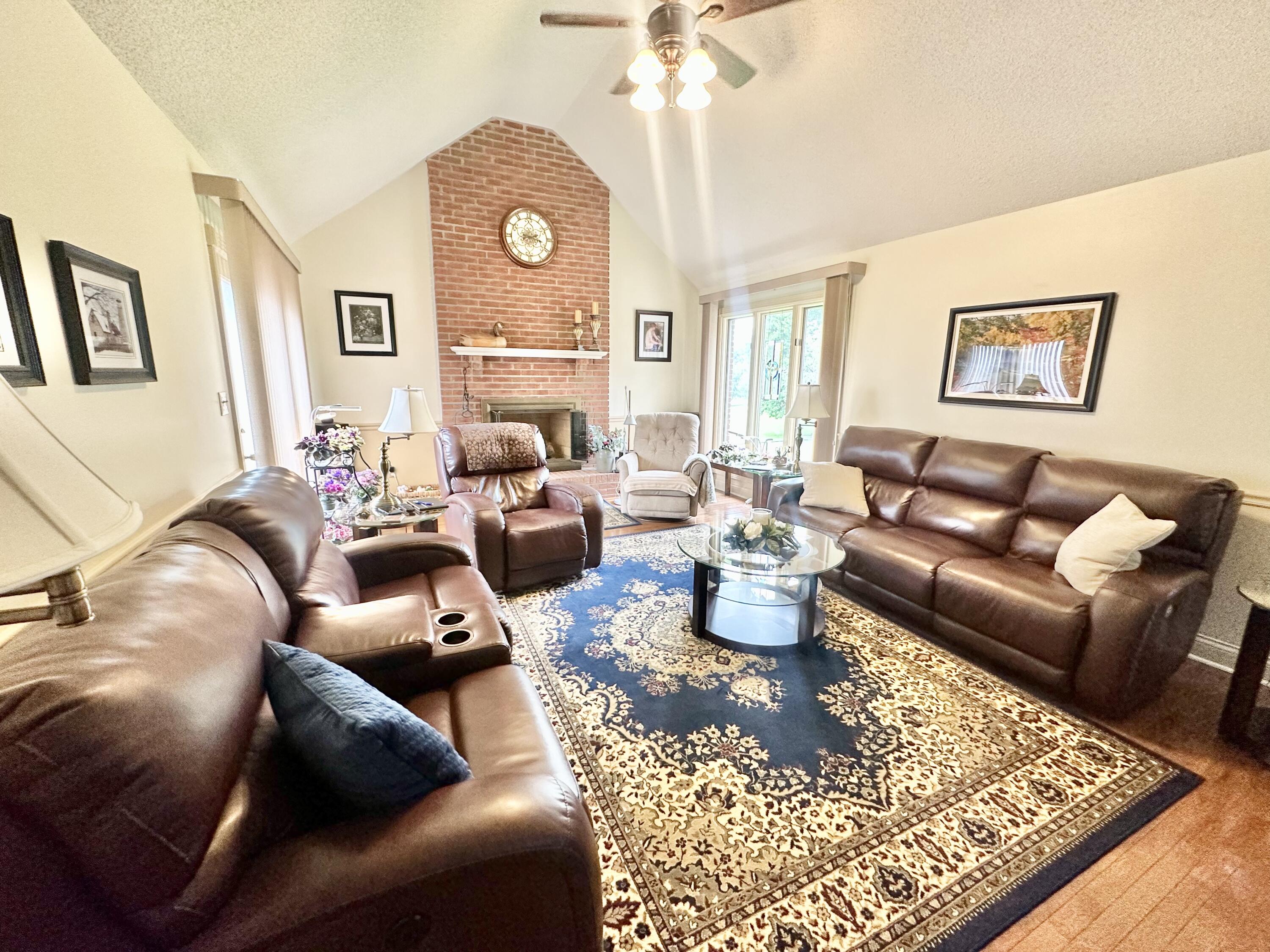 921 Winding Ridge Drive