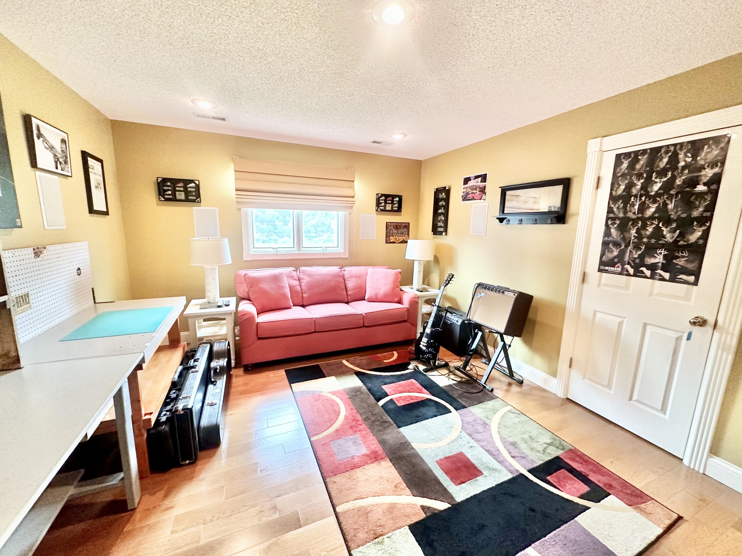 921 Winding Ridge Drive
