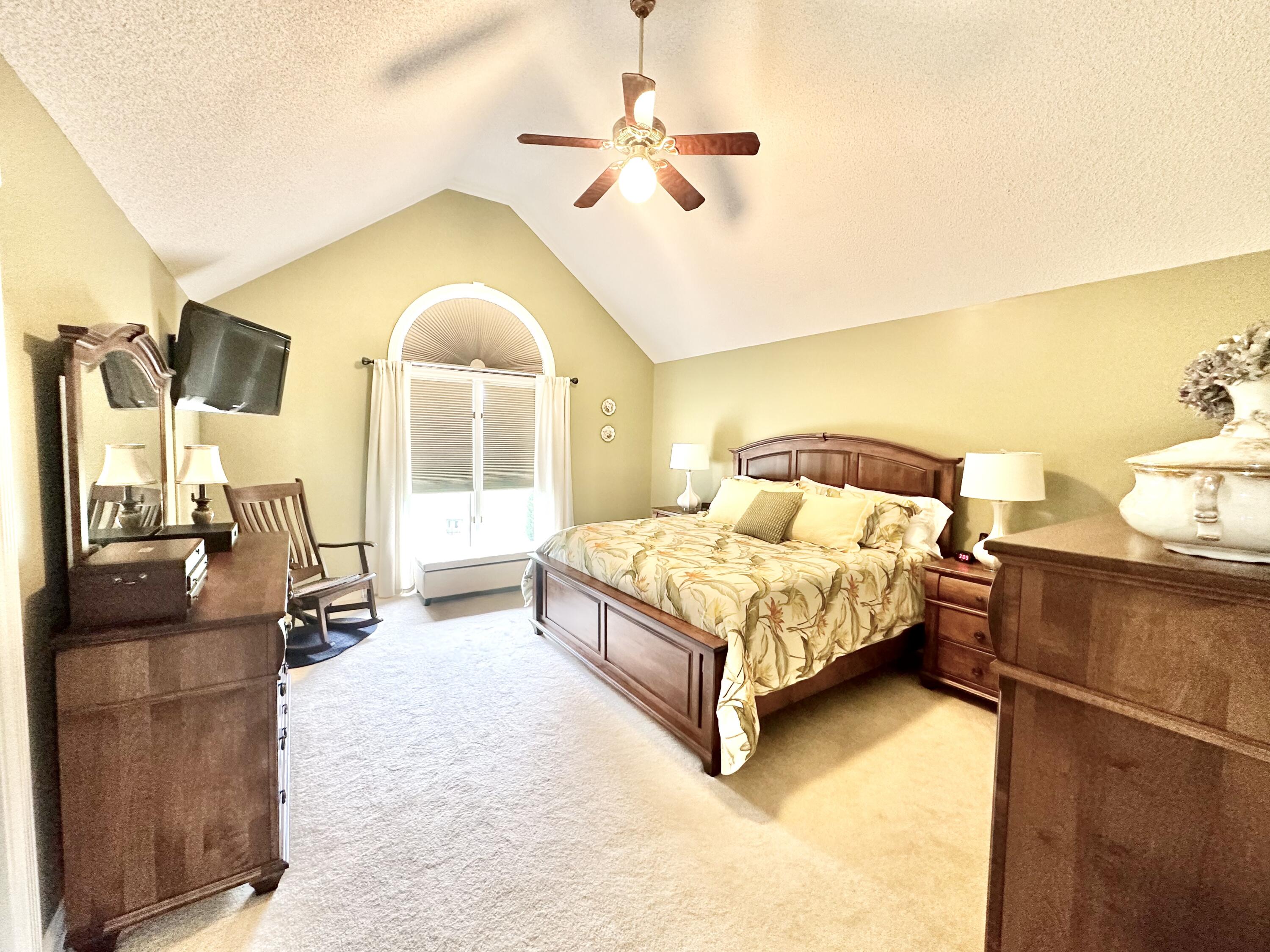 921 Winding Ridge Drive