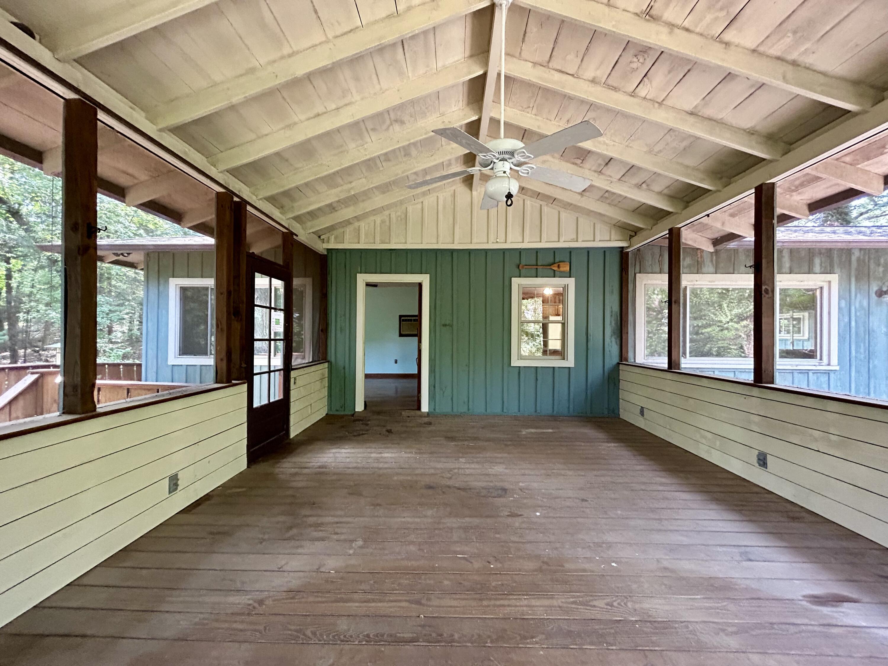 1071 Cordell Drive