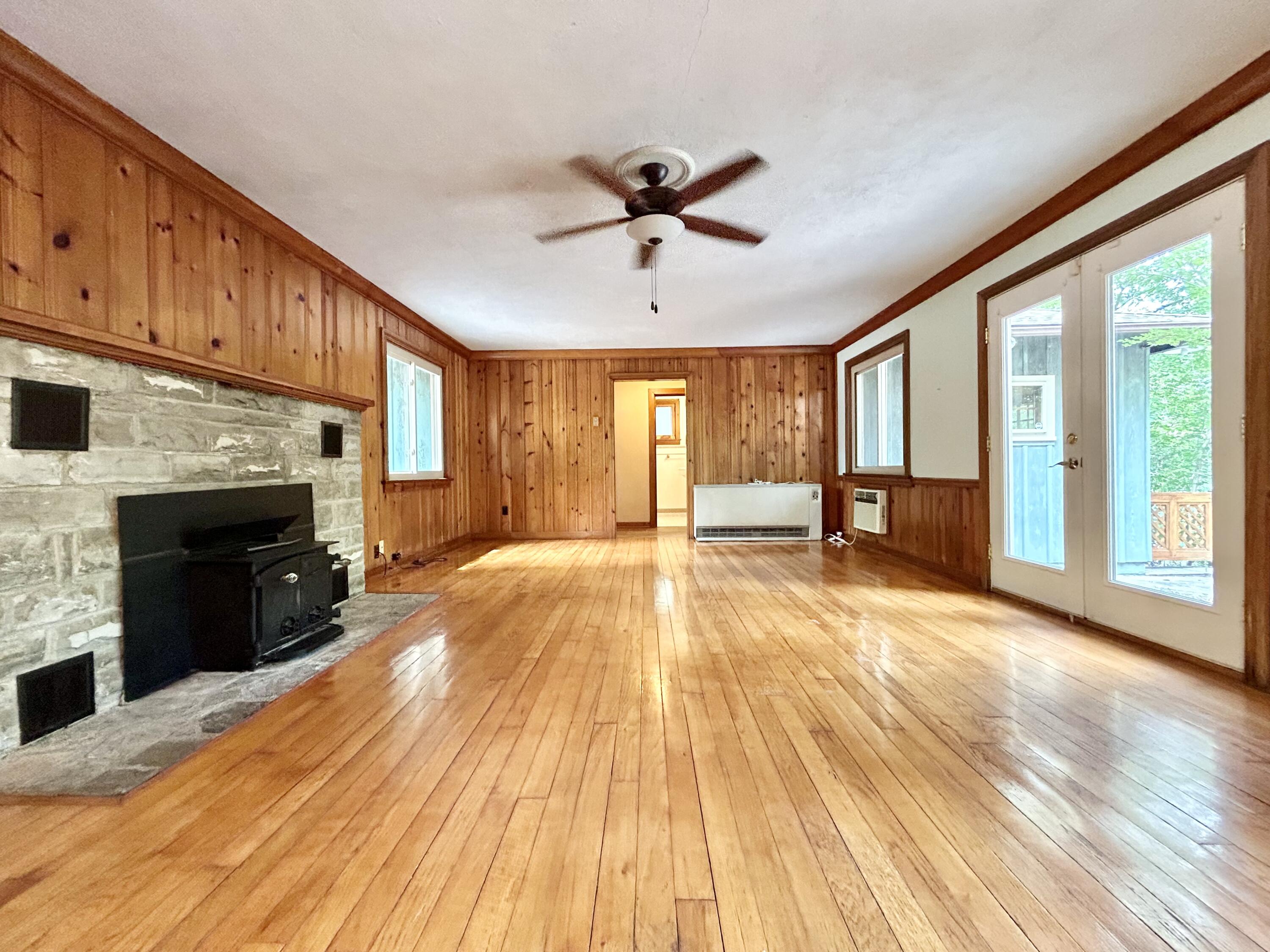 1071 Cordell Drive