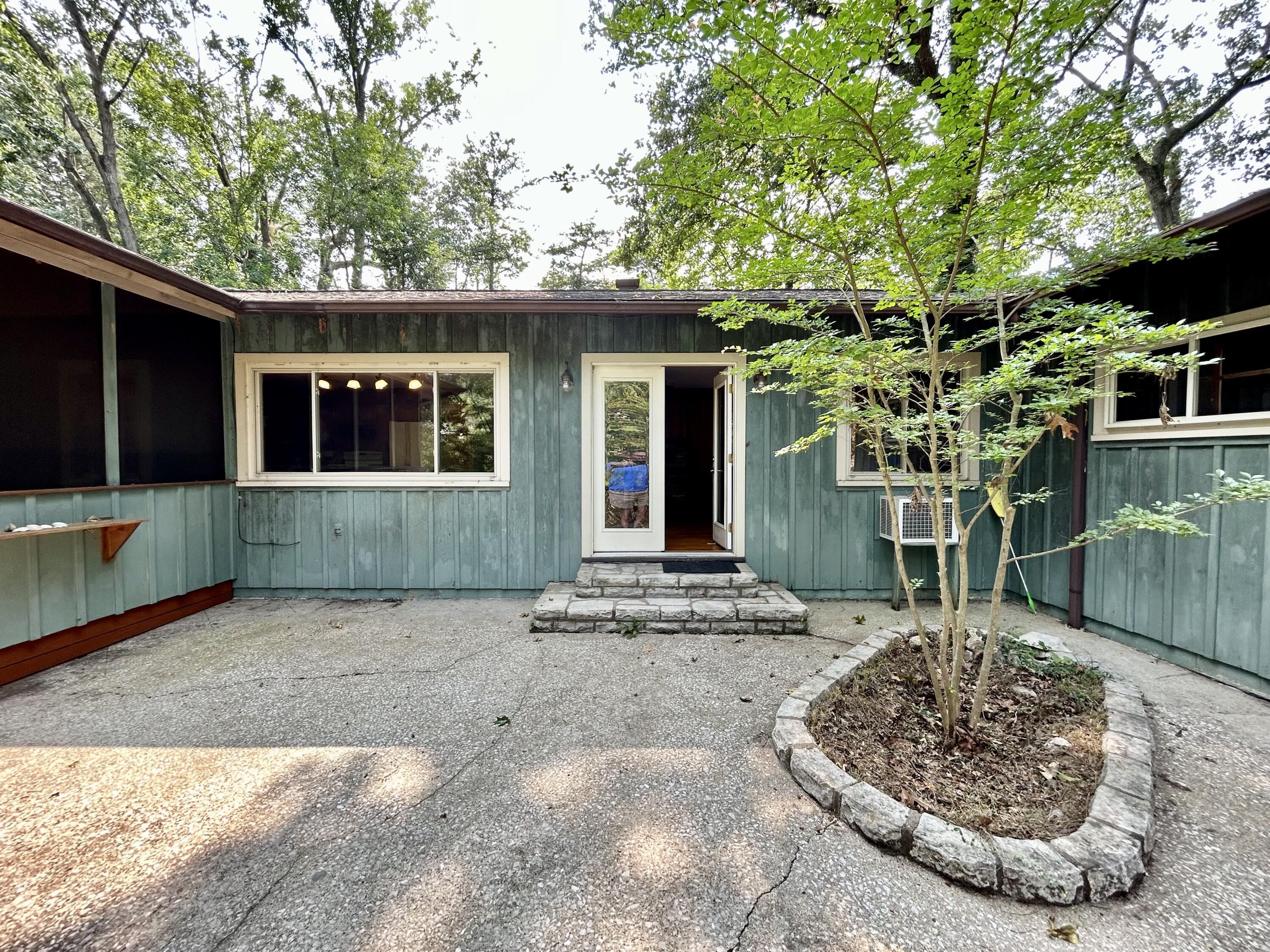 1071 Cordell Drive