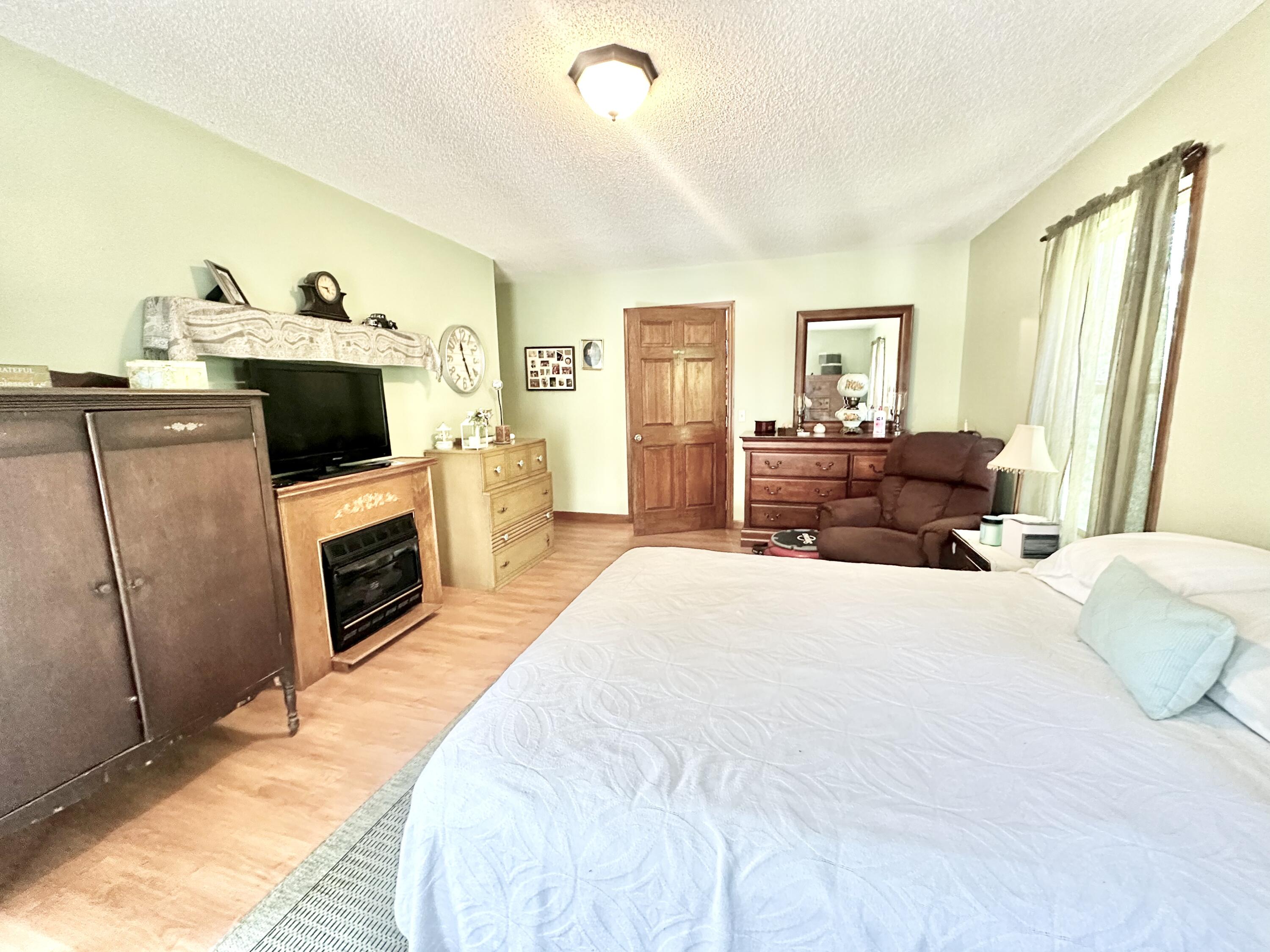638 Justus Mine Road