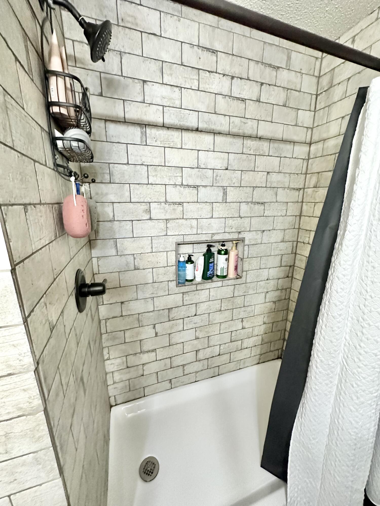 1002 Plainview Drive