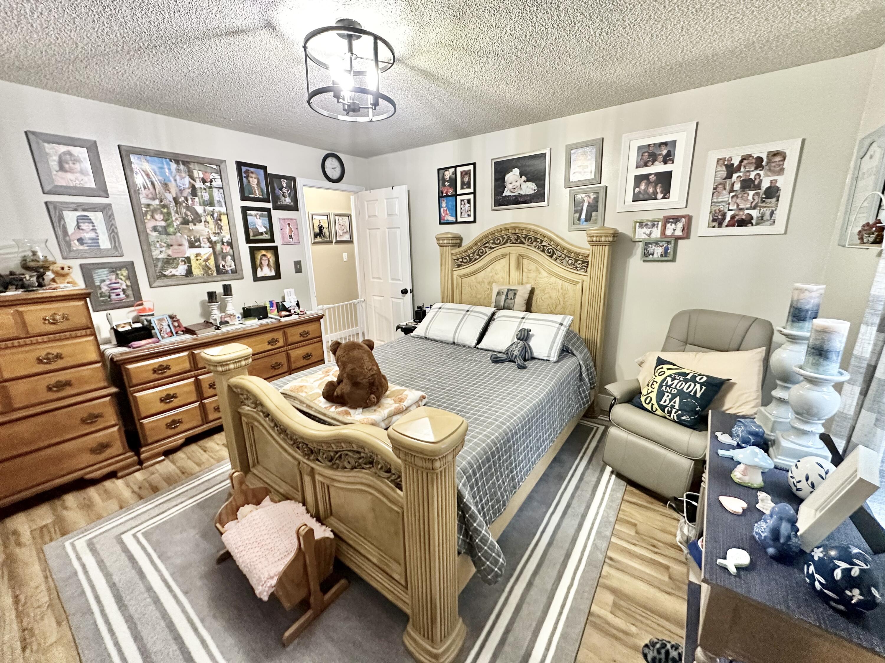 1002 Plainview Drive