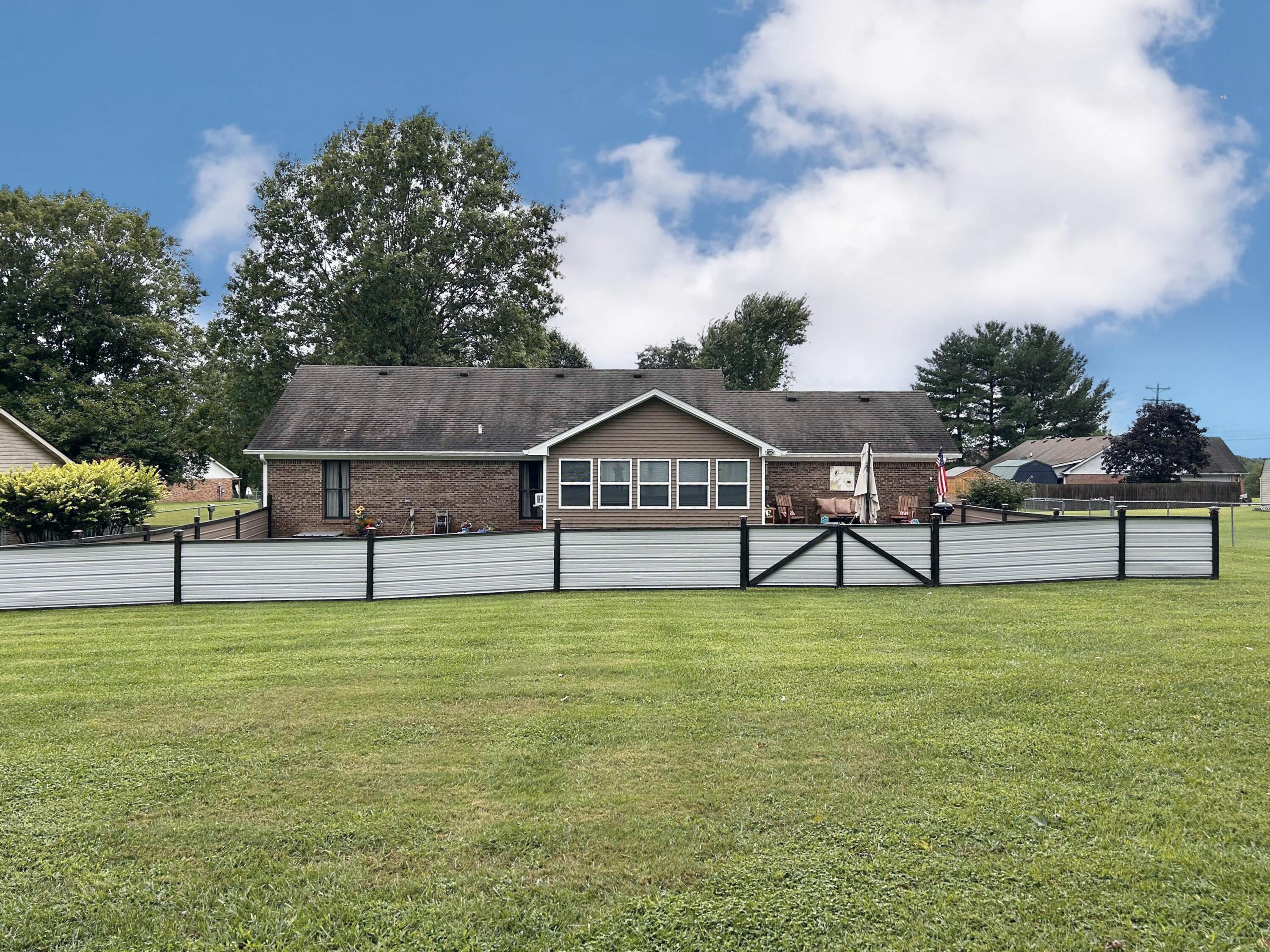1002 Plainview Drive