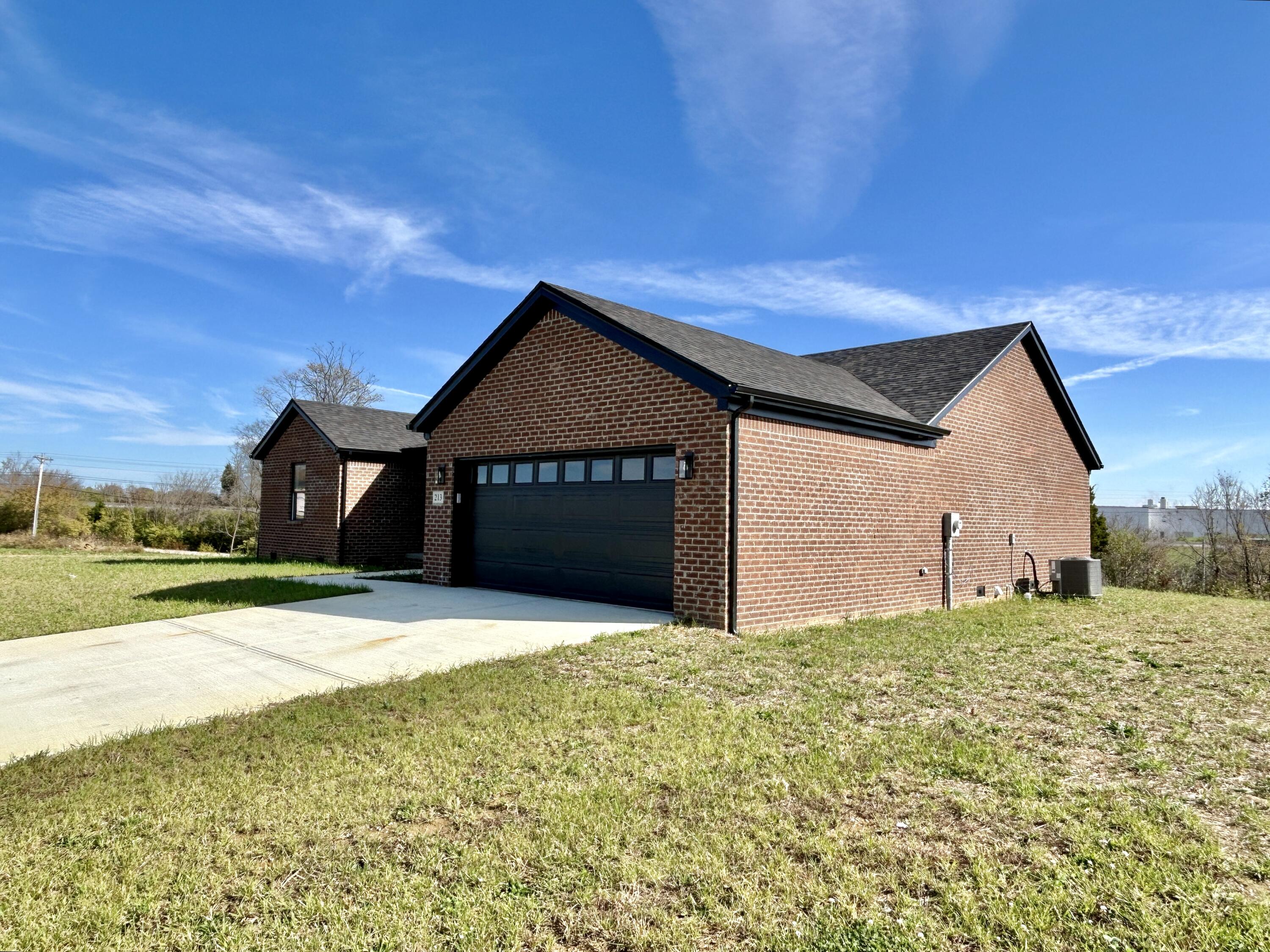 213 Patriot Trail