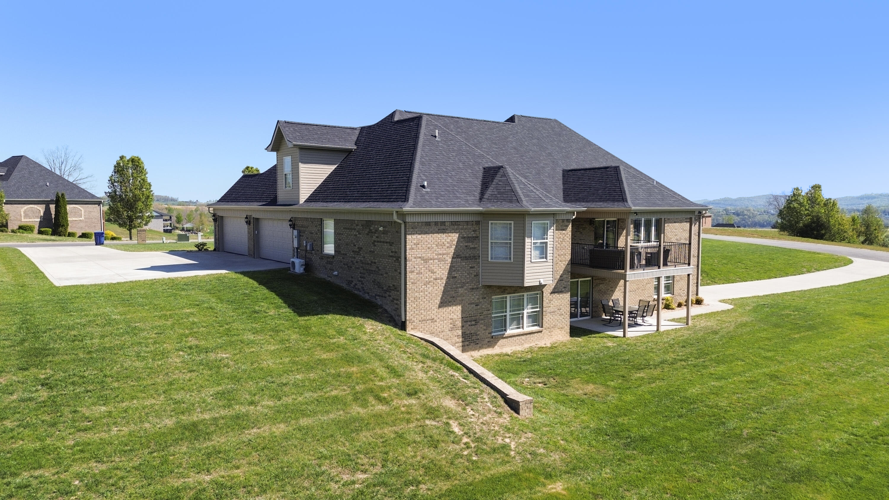 24 Shimmering Moon Drive