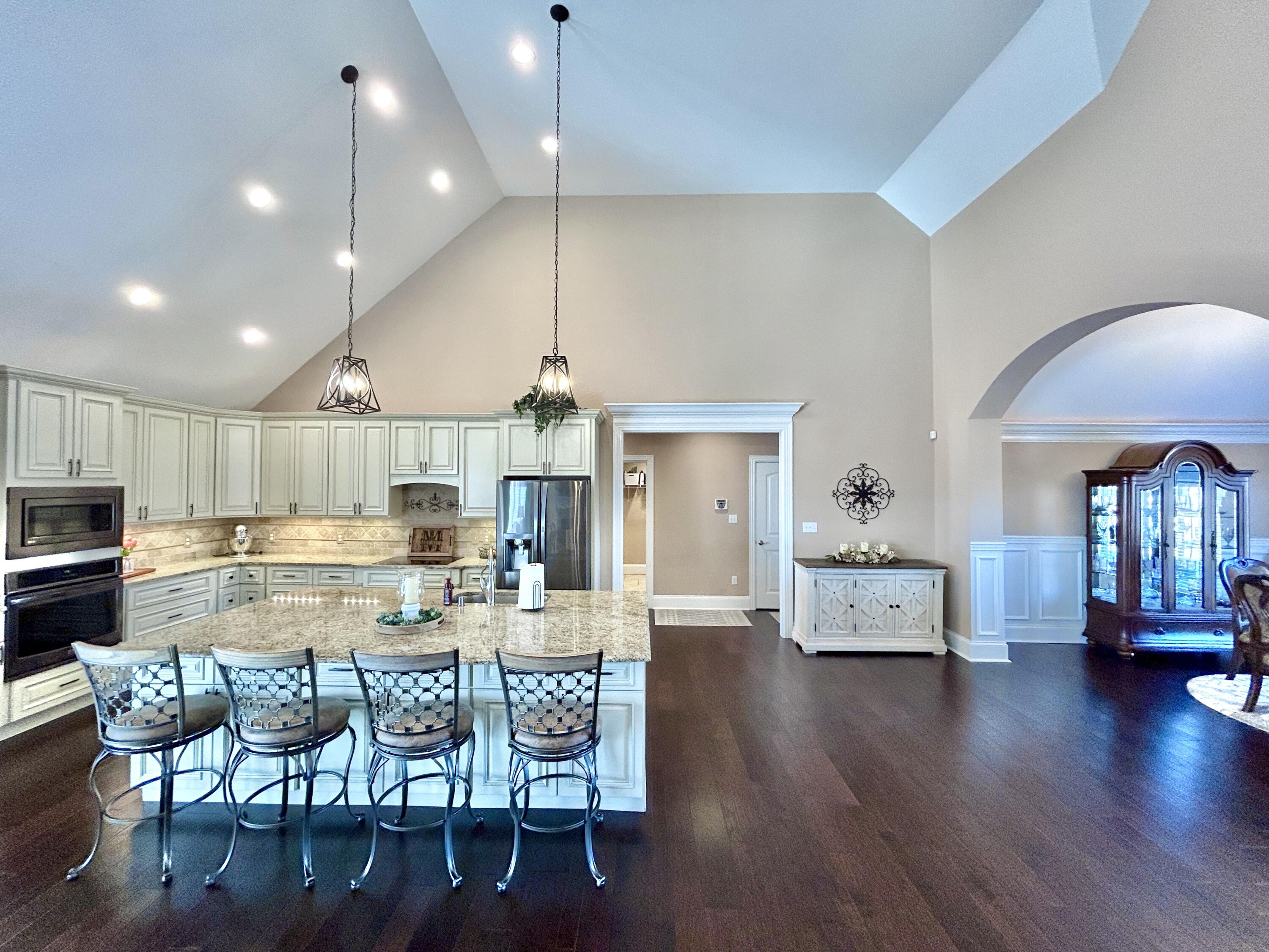 24 Shimmering Moon Drive