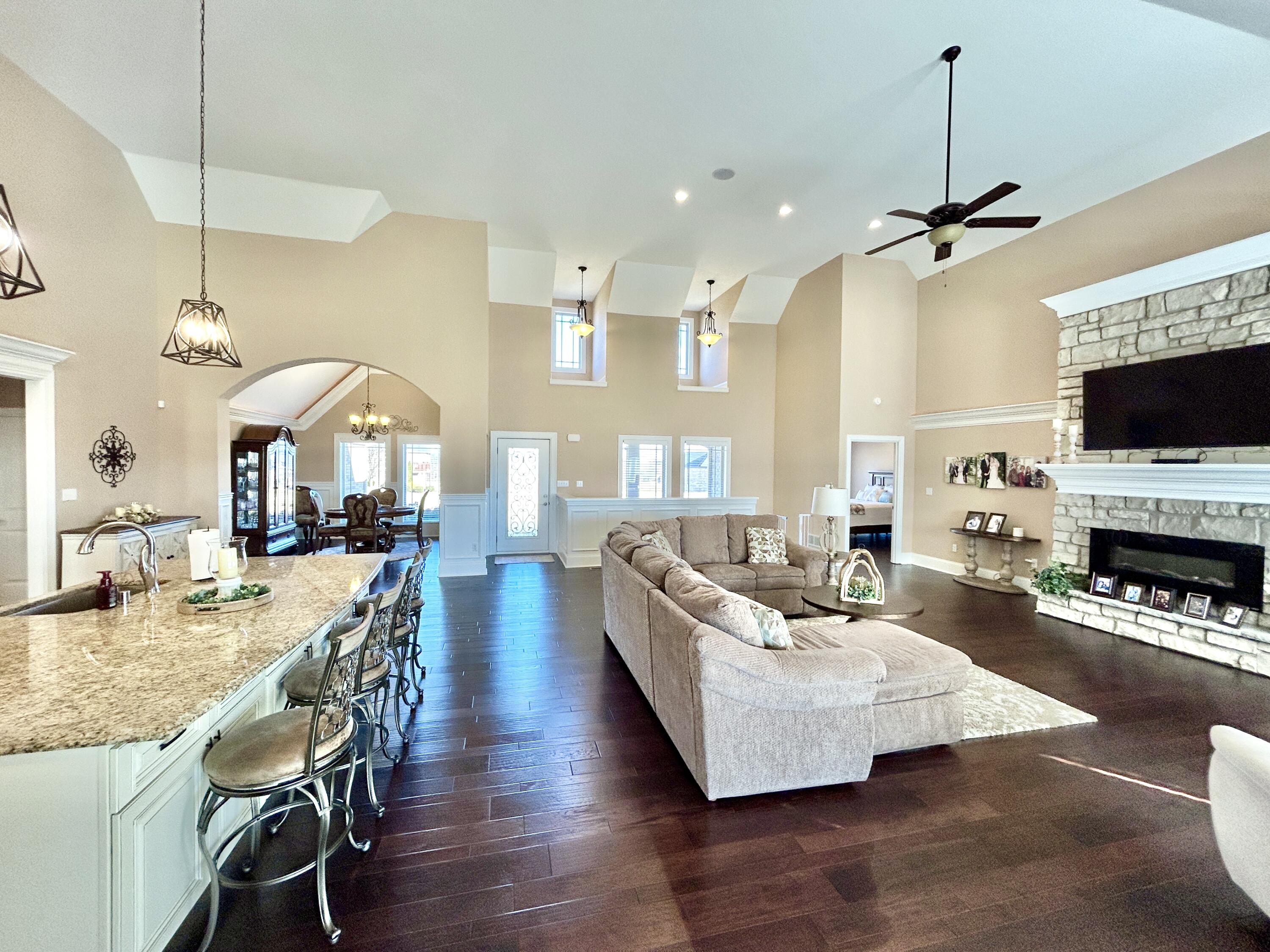 24 Shimmering Moon Drive