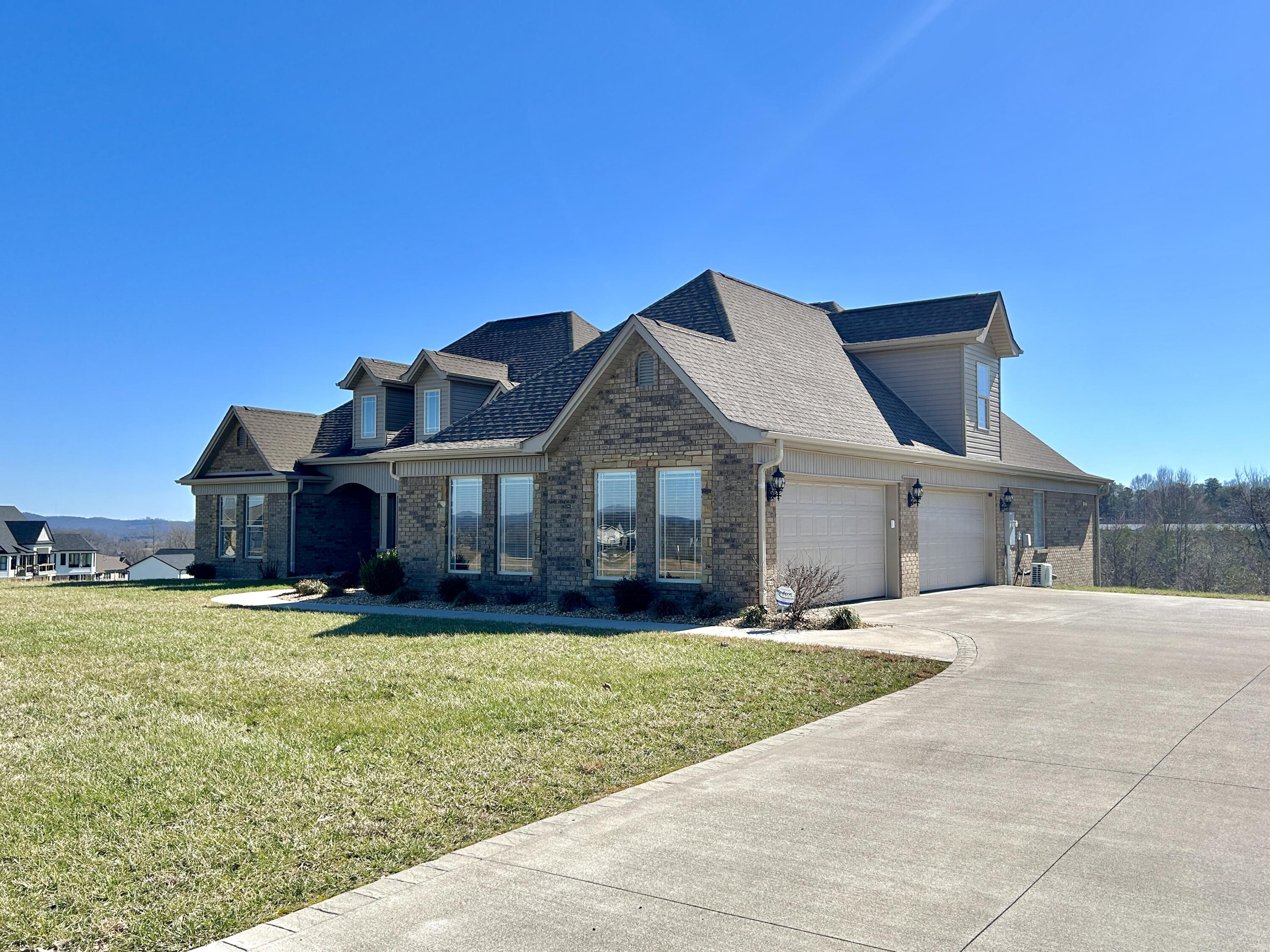 24 Shimmering Moon Drive