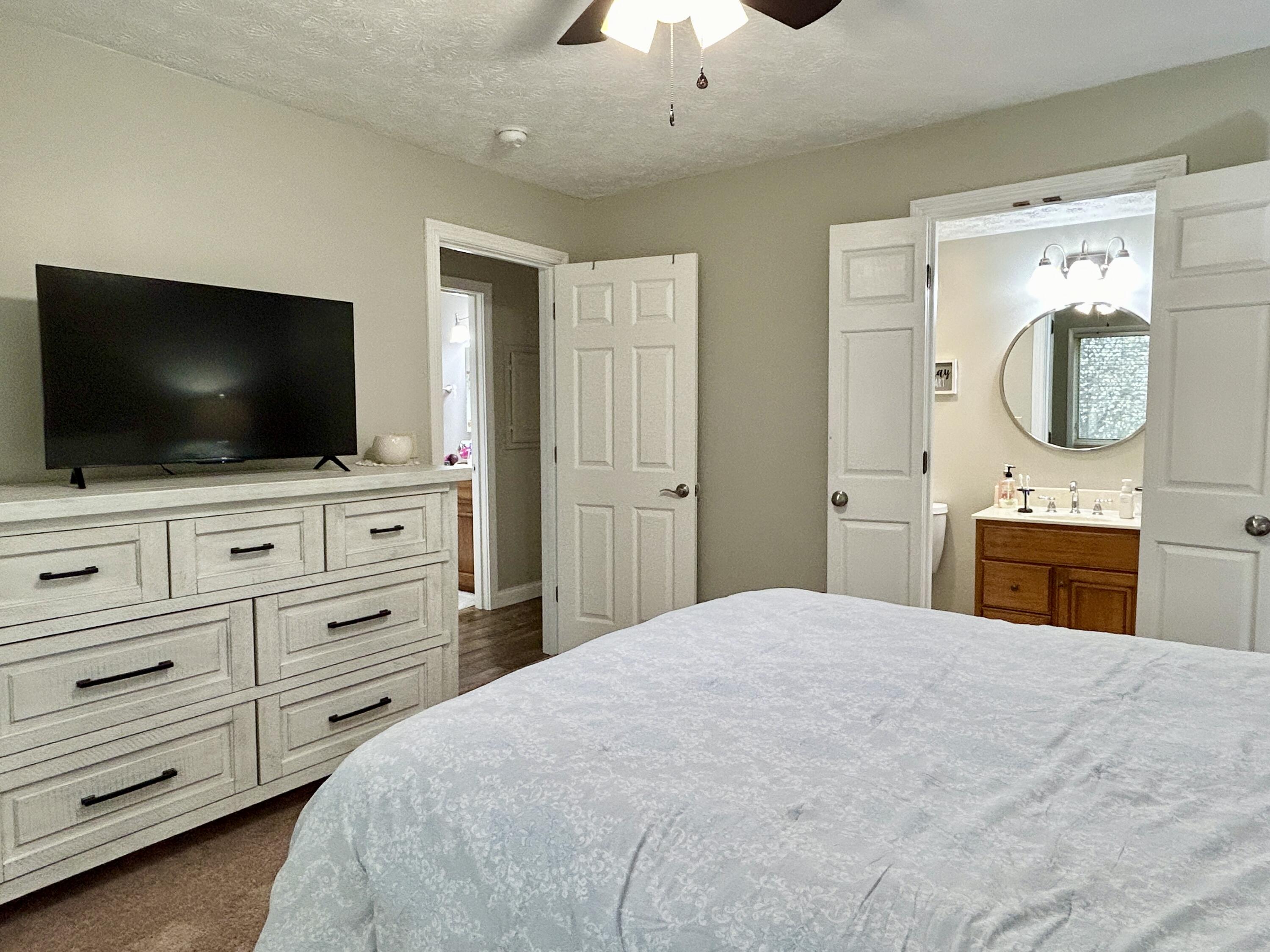 68-4 Woodson Bend Resort