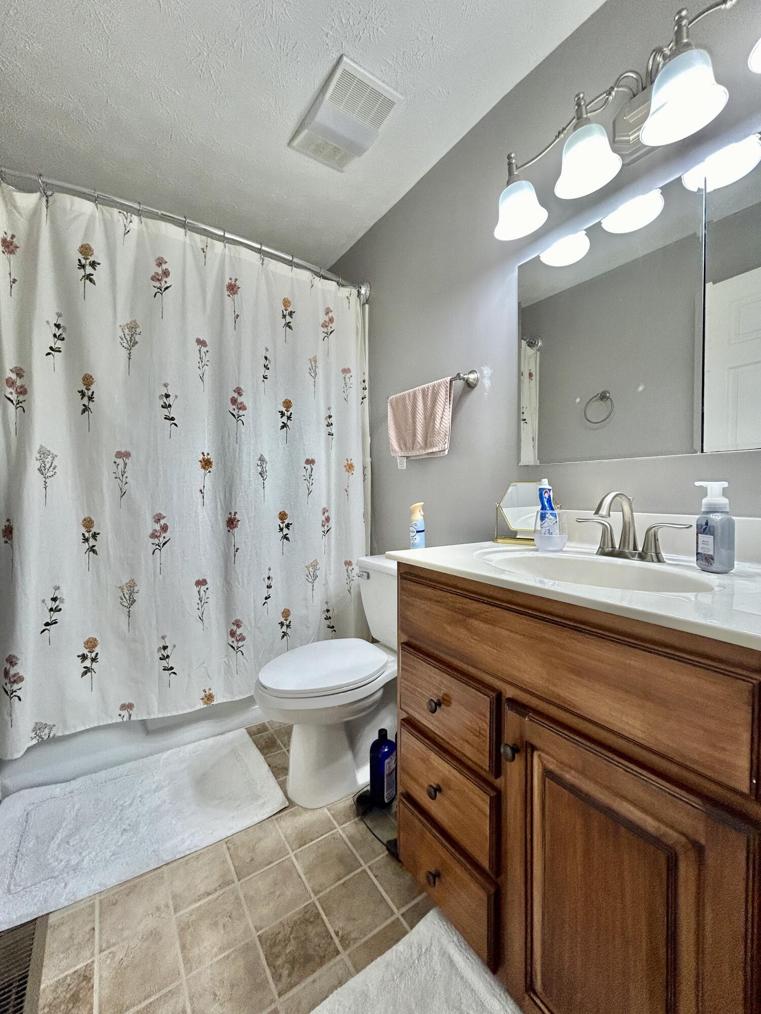 68-4 Woodson Bend Resort