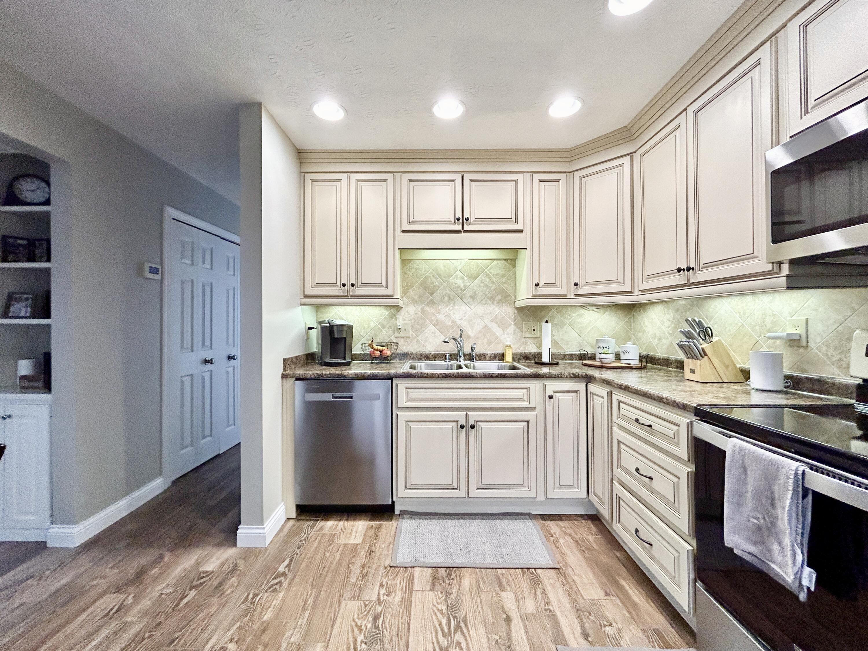 68-4 Woodson Bend Resort