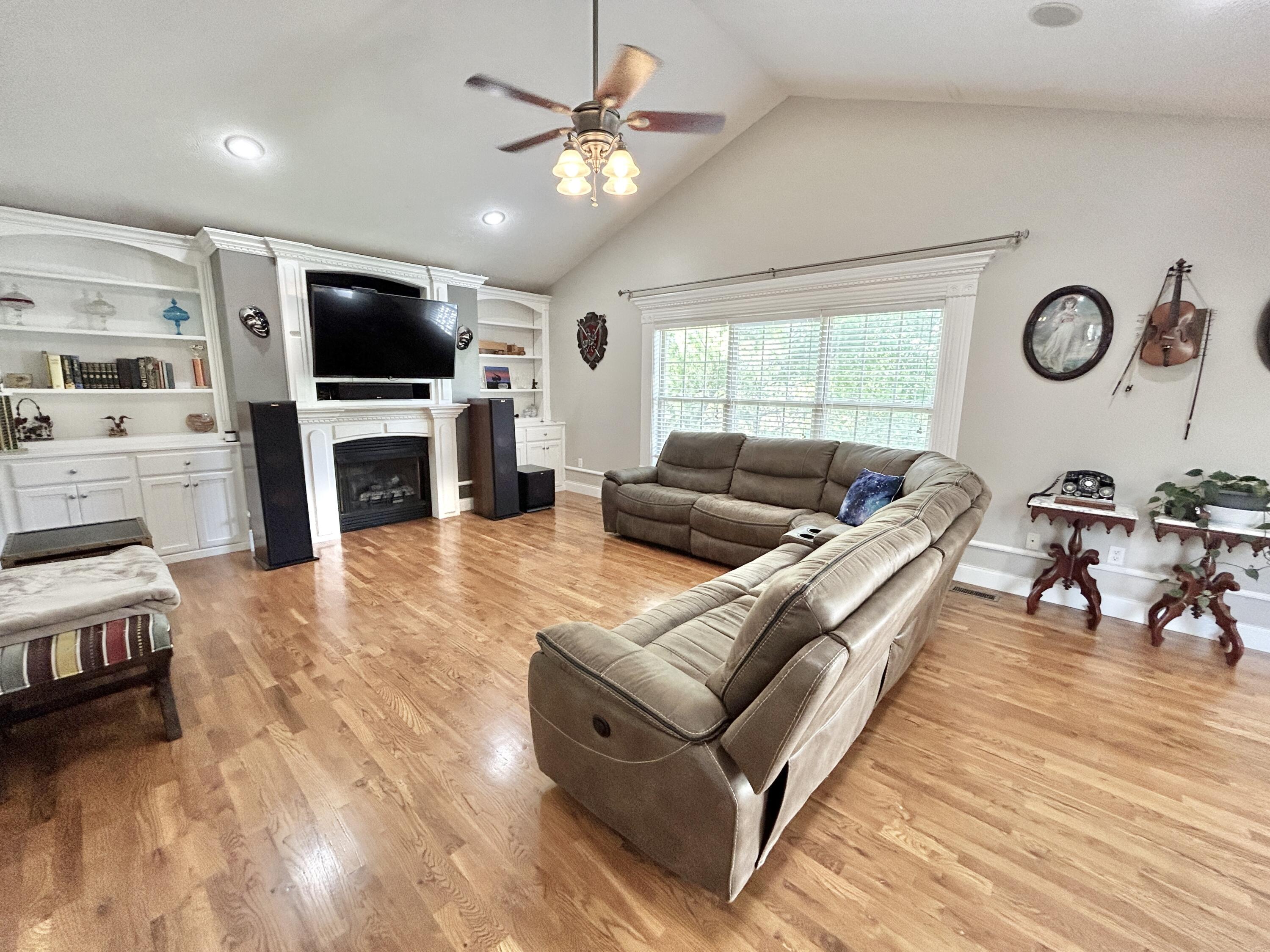 58 Horizon Hill Court